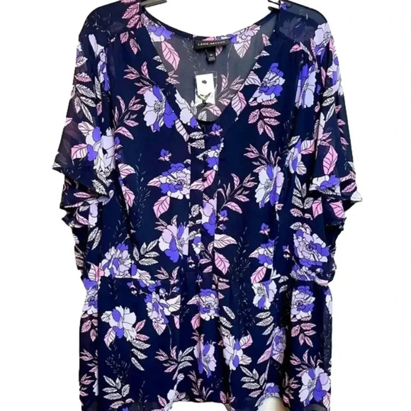NWT’S. Lane Bryant Floral Babydoll Top Blouse. Short flutter sleeves. - Picture 1 of 9